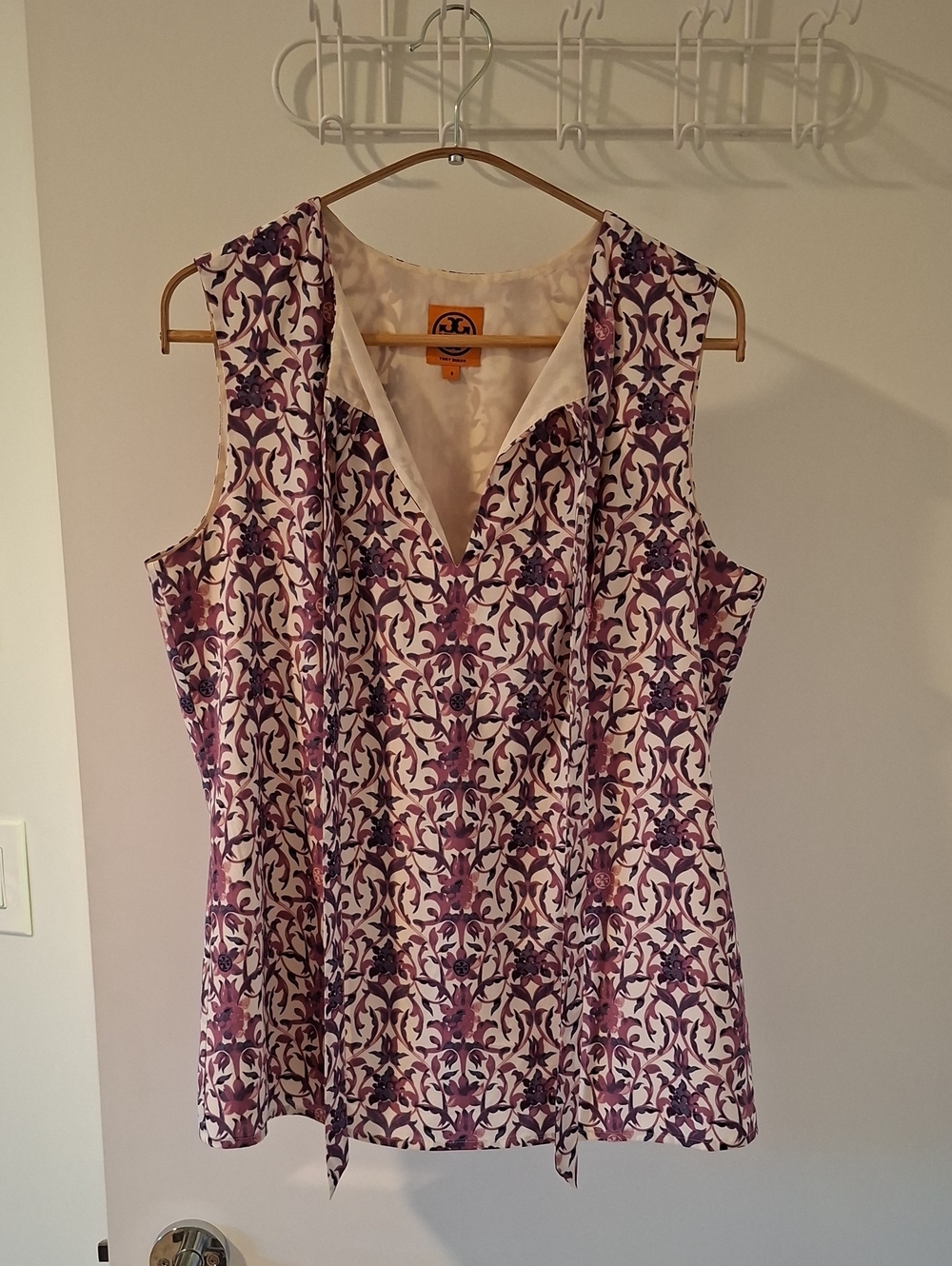 Tory Burch Purple Silk Tie-neck Floral/Batik/Paisley Sleeveless Blouse (US 8)